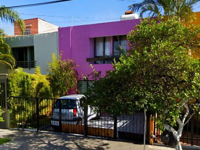 VENTA DE CASA EN COIMBRA AUTOCINEMA GUADALAJARA JALISCO