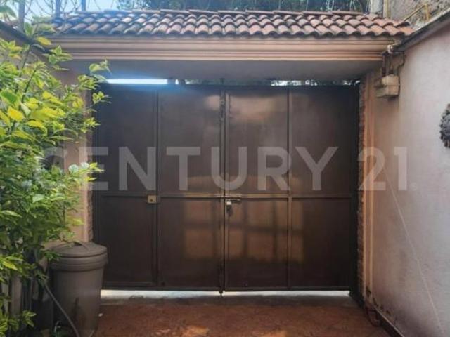 Venta de casa en Col. UH Iztacalco, Iztacalco, CDMX