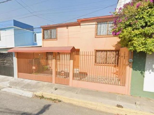 VENTA DE CASA EN COL. BOSQUE DE ECATEPEC, ECATEPEC DE MORELOS, EDO MEX