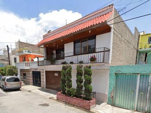 VENTA DE CASA EN COL LA ESPERANZA CALLE 7 CD NEZAHUALCOYOTL EDO MEX