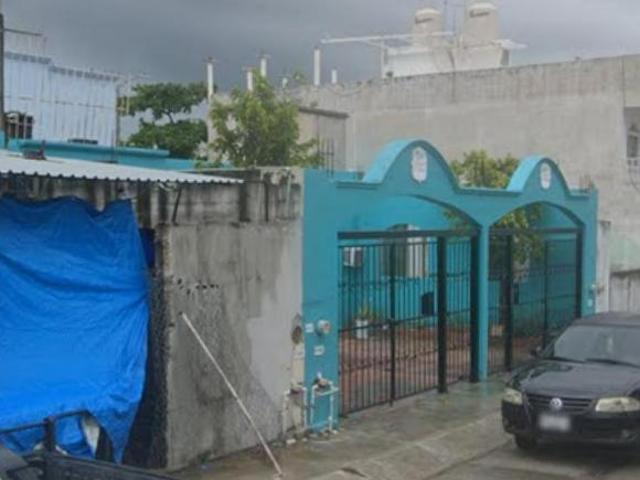 VENTA DE CASA EN COL. MISION DEL CARMEN, PLAYA DEL CARMEN, QUINTANA ROO
