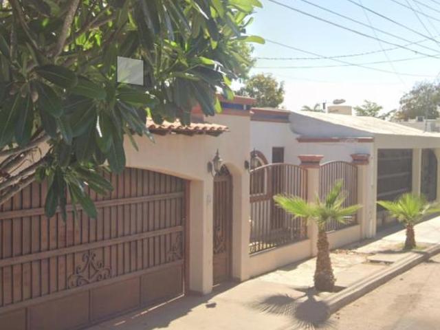 Venta de casa en Col. Periodista, Hermosillo