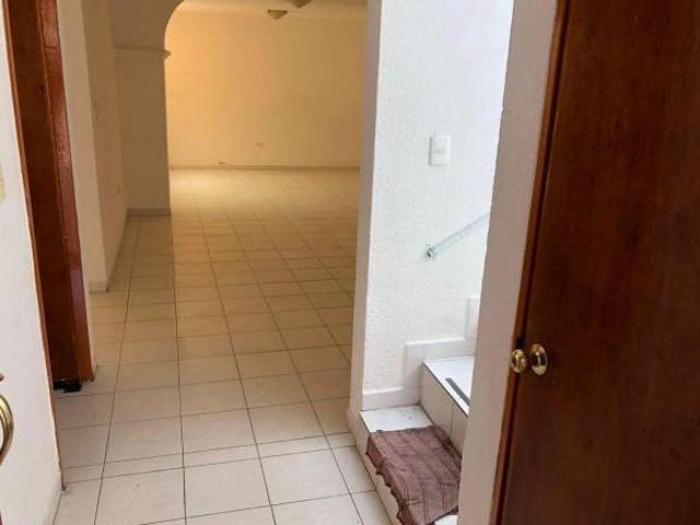 VENTA DE CASA EN COL QUINTERO, TLAQUEPAQUE, JALISCO