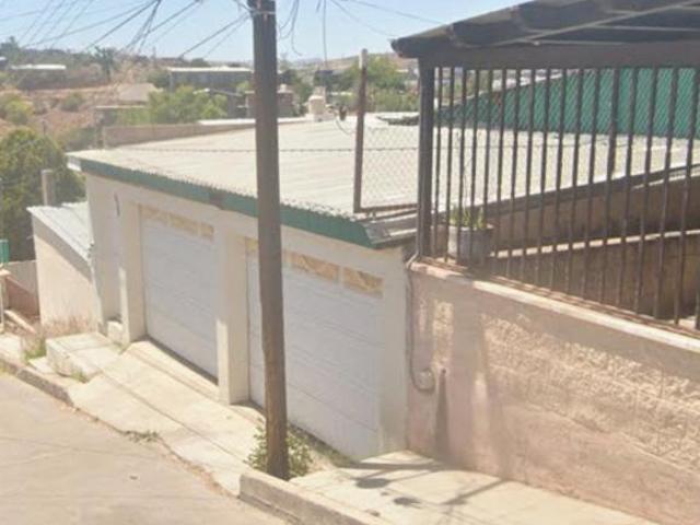 VENTA DE CASA EN COLONIA 5 DE MAYO, NOGALES, SONORA