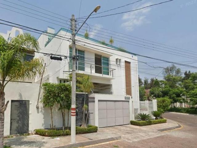 VENTA DE CASA EN COLONIA CERRO DEL TESORO SAN PEDRO TLAQUEPAQUE JALISCO