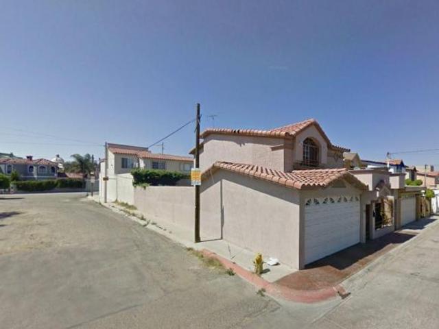 VENTA DE CASA EN COLONIA ALTABRISA TIJUANA BAJA CALIFORNIA