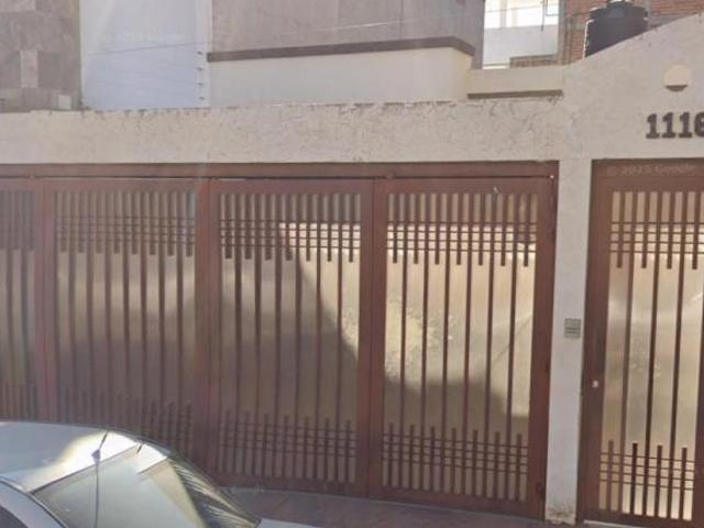 VENTA DE CASA EN COLONIA BOSQUES DEL LAGO, TEPATITLÁN DE MORELOS JALISCO