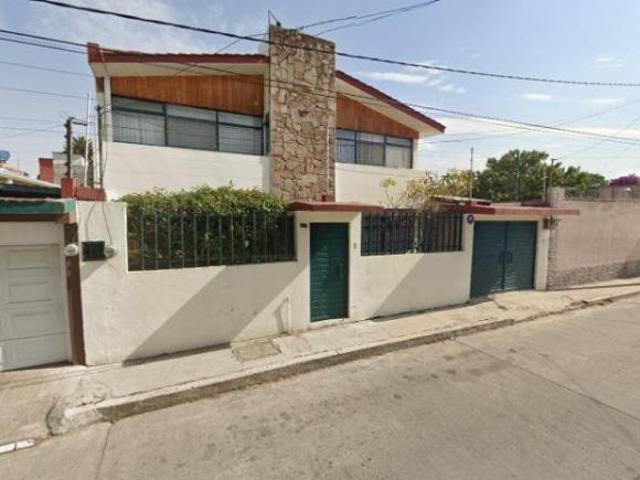 VENTA DE CASA EN COLONIA BENITO JUÁREZ, TULANCINGO DE BRAVO, HIDALGO