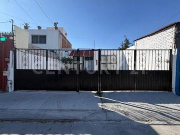 Venta de Casa en Colonia Ensueño