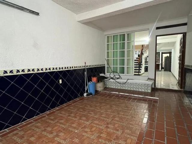 Casa en venta en Col. Flores Magón.VERACRUZ, VERACRUZ. A 2 CUADRAS DEL BOULEVARD
