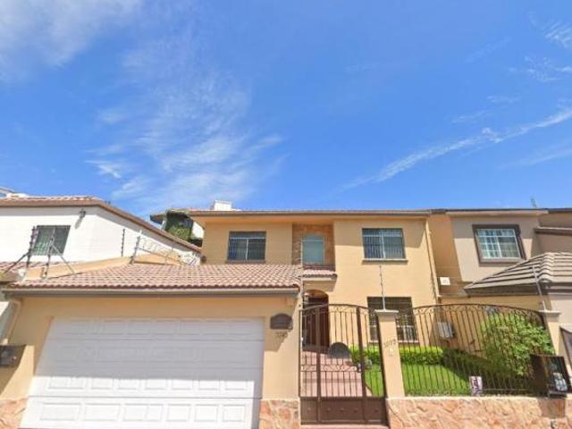 VENTA DE CASA EN COLONIA JARDINES DE CHAPULTEPEC SE, TIJUANA, BAJA CALIFORNIA