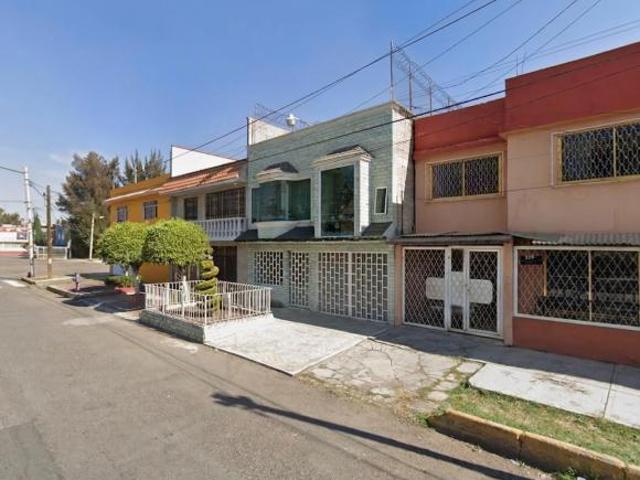 VENTA DE CASA EN COLONIA JARDINES DE SANTA CLARA ECATEPEC DE MORELOS ESTADO DE MEXICO