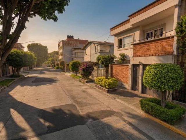 VENTA DE CASA EN COLONIA LETRAN VALLE BENITO JUAREZ CIUDAD DE MEXICO