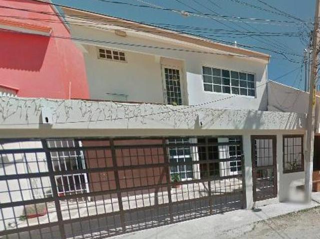 VENTA DE CASA EN COLONIA MADERAS, CARMEN, CAMPECHE