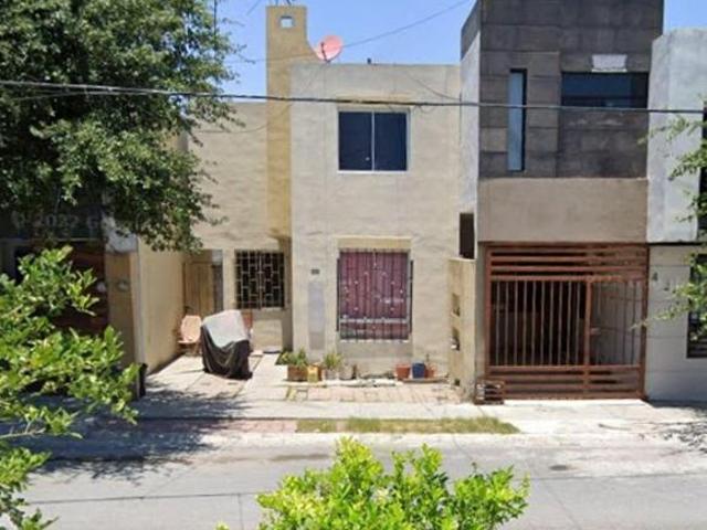 VENTA DE CASA EN COLONIA MISION REAL APODACA NUEVO LEON