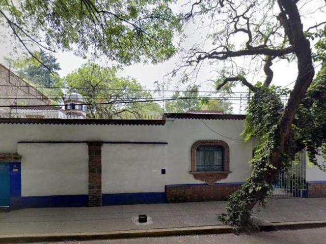 VENTA DE CASA EN COLONIA SANTA CATARINA, COYOACAN, CIUDAD DE MEXICO