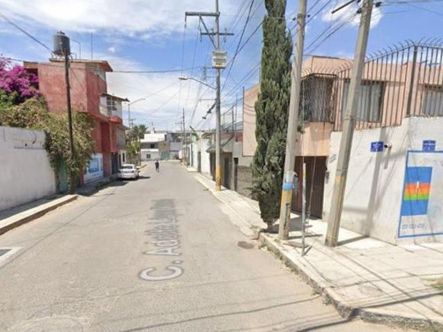 VENTA DE CASA EN COLONIA SANTA MARIA LA RIVERA PUEBLA