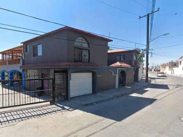 VENTA DE CASA EN COLONIA RINCONADA DE OTAY EN TIJUANA BAJA CALIFORNIA