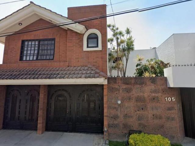 VENTA DE CASA EN COLONIA VALLE DE CAMPESTRELEON GUANAJUATO