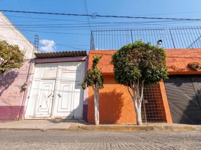 VENTA DE CASA EN COLONIA VIRGENCITA NEZAHUALCOYOTL, ESTADO DE MEXICO