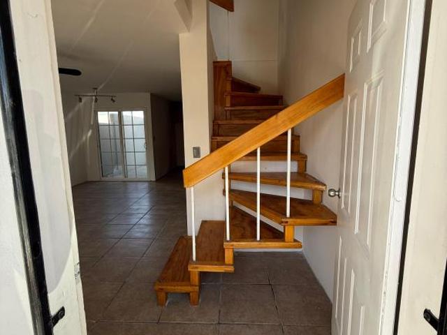 VENTA DE CASA EN COLINAS DE CALIFORNIA