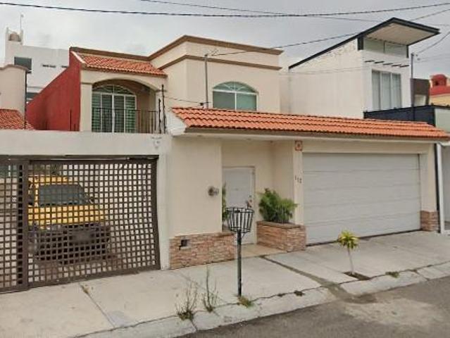 VENTA DE CASA EN COLINAS DEL CIMATARIO QUERETARO
