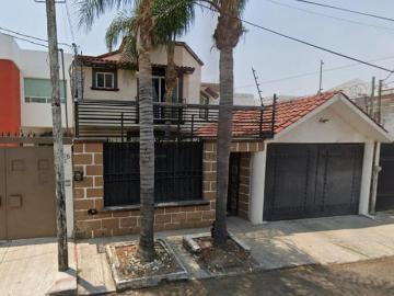 VENTA DE CASA EN COLINAS DEL CIMATARIO, SANTIAGO DE QUERETARO, QRO