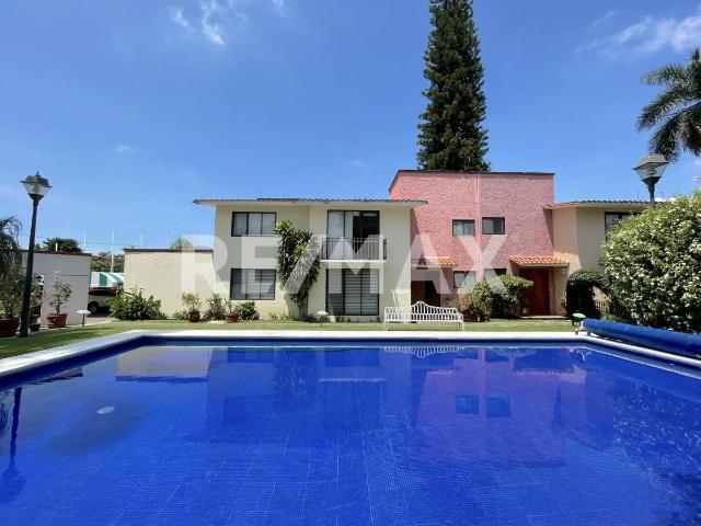Venta de casa en condominio, Col. Delicias, Cuernavaca, Morelos. Clave 5859