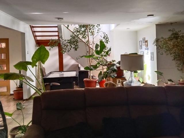 venta de Casa en Condominio Colina. Precio de Remate