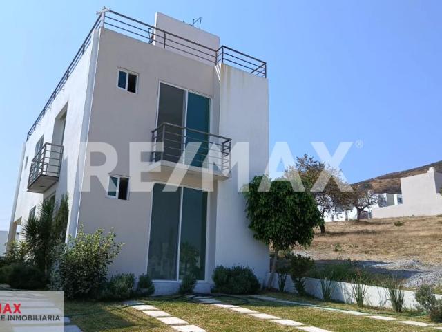 Venta de casa en condominio, Atlacholoaya, Xochitepec, Morelos. Clave 5465