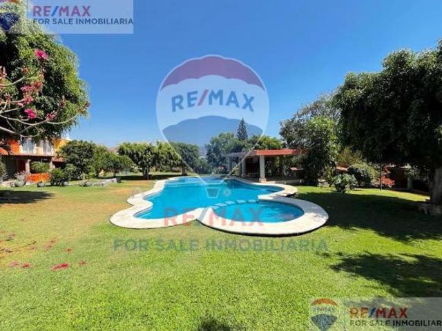 Venta de casa en Condominio, Burgos Bugambilias, Temixco, Morelos…Clave 4757