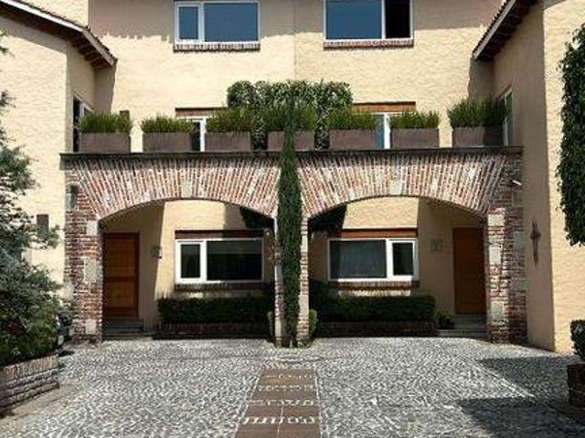Venta de Casa en condominio en Desierto de los Leo