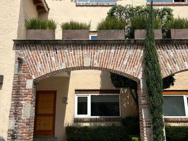 Venta de Casa en condominio en Desierto de los Leo