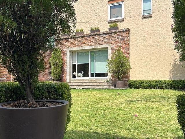 Venta de Casa en condominio en Desierto de los Leo