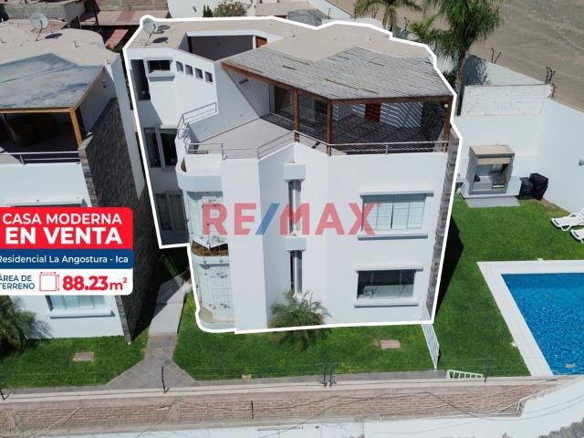 Venta De Casa En Condominio En La Res. La Angostura