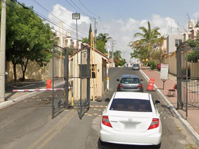 Venta de Casa en Condominio en Paseos de Santiago, Tonalá, Jalisco