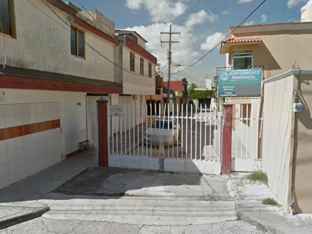 Venta de Casa en Condominio en Puebla, Unidad del Telefonista, Excelente Ubicación