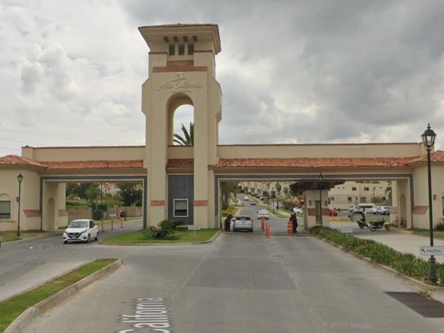 Venta de Casa en Condominio en Residencial Alta California, Tlajomulco de Zúñiga