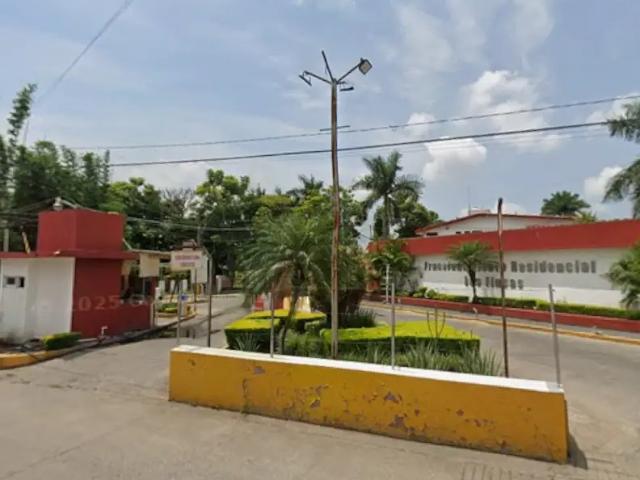 Venta de Casa en Condominio en Zaragoza, Jiutepec: Ideal Ubicación y Espacios Amplios