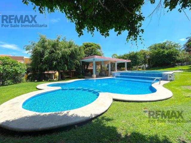 Venta de casa en condominio, Fracc. Burgos, Temixco, Morelos…Clave 5657