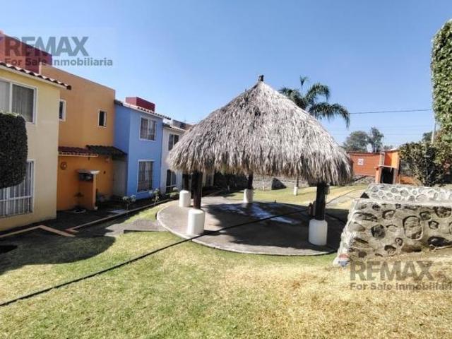 Venta de casa en condominio, Lomas Tzompantle, Cuernavaca, Morelos…Clave 5558