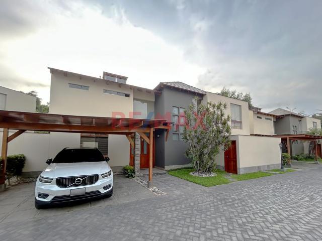 Venta De Casa En Condominio La Molina