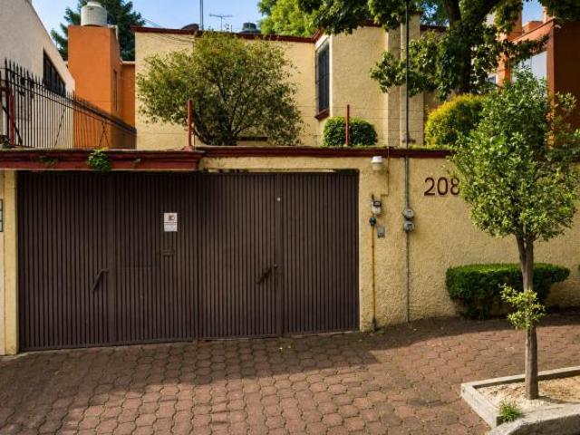 VENTA DE CASA EN COYOACAN EN CIUDAD DE MEXICO DE LA COLONIA DEL CARMEN