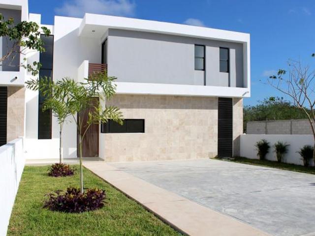VENTA DE CASA EN DZITYA CON ALBERCA