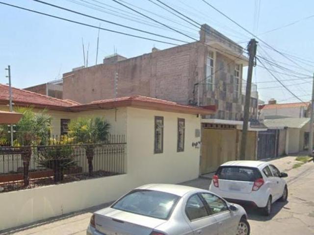 VENTA DE CASA EN COL JARDINES DEL MORAL LEON DE LOS ALDAMAS GUANAJUATO