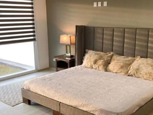 VENTA DE CASA EN EXCELENTE FRACC. EN AGS