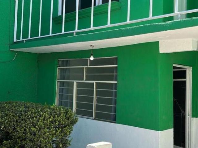 VENTA DE CASA EN JARDINES DE MORELOS, ECATEPEC DE MORELOS