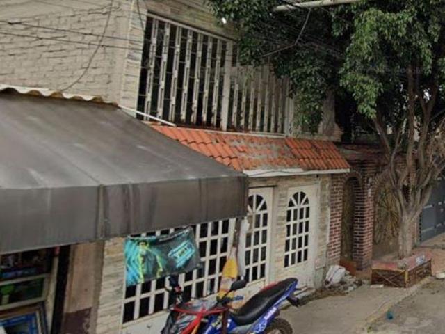 VENTA DE CASA EN ECATEPEC DE MORELOS COL ARBOLEDAS DE ARAGON EDO MEX