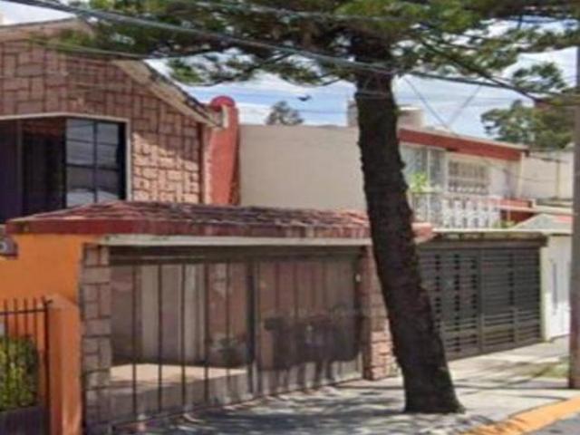 VENTA DE CASA EN EDO. MEX. CUAUTITLÁN IZCALLI COL. ARCOS DEL ALBA, LOS OYAMELES