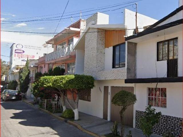 VENTA DE CASA EN EDOMEX COL VILLADA NEZAHUALCOYOTL